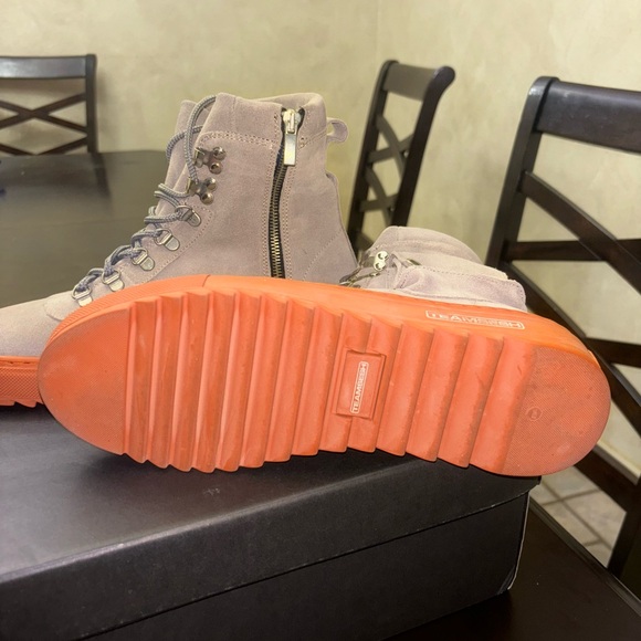 Slightly worn, originally bought for $350. EXTREMELY RARE. - Picture 4 of 5